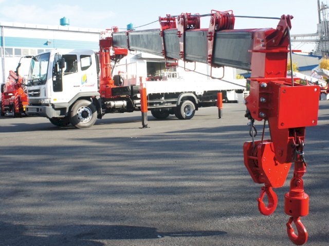 Фото №16: КМУ Horyong HRS 217