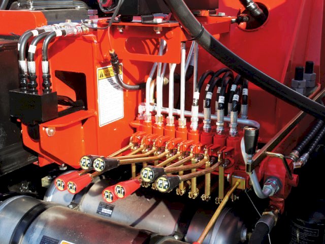 Фото №22: КМУ Horyong HRS 216