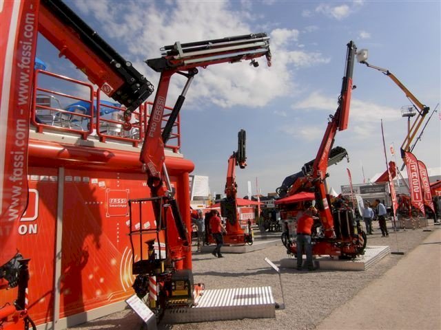 Фото №3: КМУ Fassi F120B.0.22