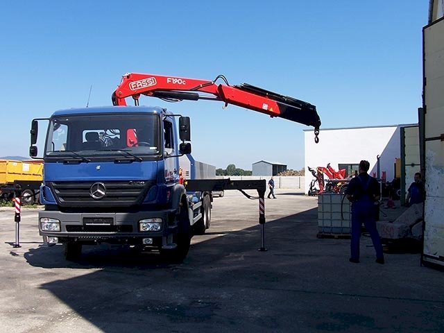 Фото №2: КМУ Fassi F195AC.0.22