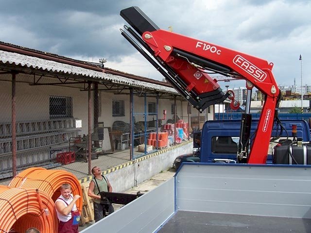 Фото №3: КМУ Fassi F195AC.0.25