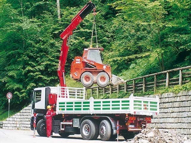 Фото №2: КМУ Fassi F215AC.0.22
