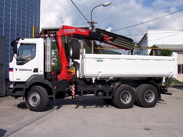 Фото №2: КМУ Fassi F215AC.0.23