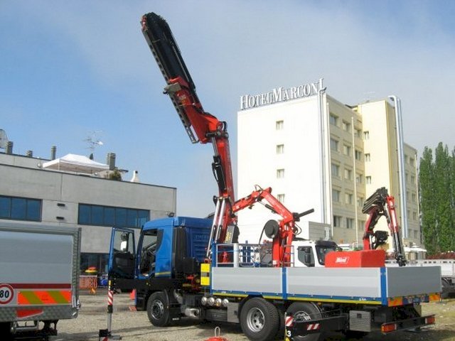 Фото №2: КМУ Fassi F455AC.2.26