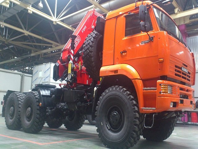 Фото №3: КМУ Fassi F295AC.2.25