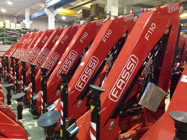 Фото №3: КМУ Fassi F110A.0.21