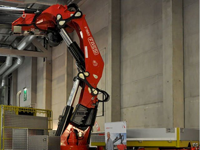 Фото №4: КМУ Fassi F1950RA.2.28