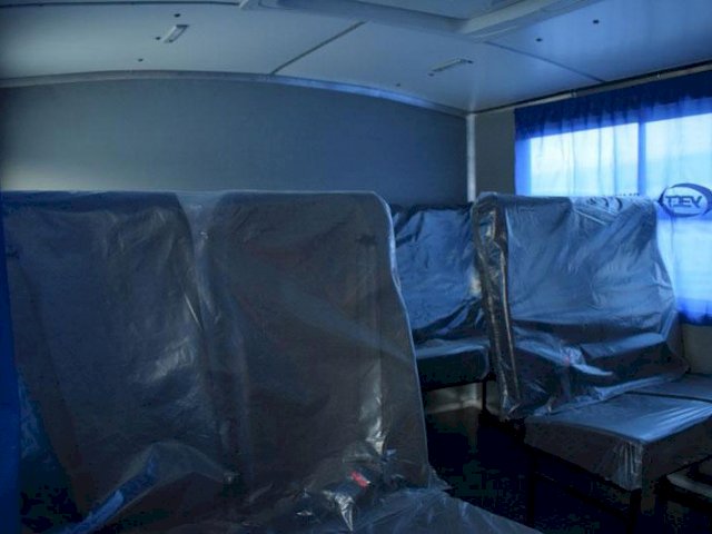 Фото №8: Грузопассажирский автобус MAN TGS 40.430 с КМУ АНТ 8.5-2 (001) – 10+2 места