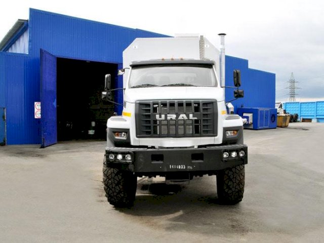 Фото №8: Грузопассажирский автобус Урал-NEXT 4320-6951-74Е5 с КМУ АНТ 7.5-2 – 6+2 места