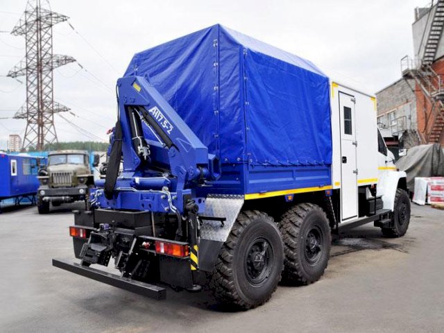 Фото №6: Грузопассажирский автобус Урал-NEXT 4320-6951-74Е5 с КМУ АНТ 7.5-2 – 6+2 места