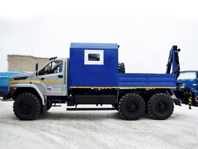 Фото №3: Грузопассажирский автобус Урал-NEXT 4320-6952-72Е5Г38 с КМУ АНТ 4.4-1 (024) – 6+2 места