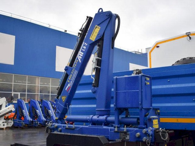 Фото №21: Грузопассажирский автобус КАМАЗ 43118-3011-50 с КМУ АНТ 1.8-2 – 6+2 места