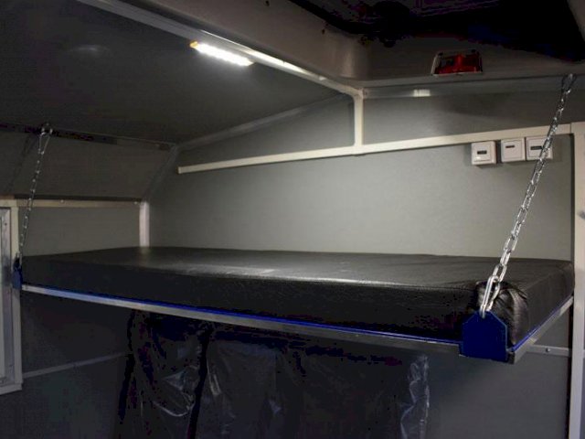 Фото №11: Грузопассажирский автобус КАМАЗ 43118-3011-50 с КМУ АНТ 1.8-2 – 6+2 места