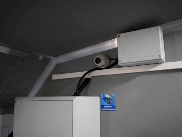 Фото №9: Грузопассажирский автобус КАМАЗ 43118-3011-50 с КМУ АНТ 1.8-2 – 6+2 места