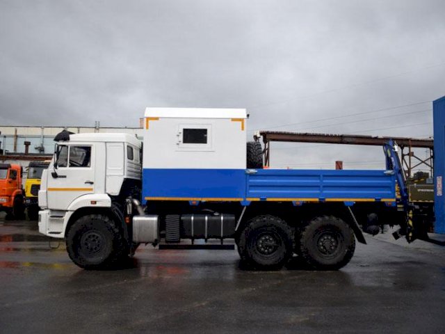 Фото №3: Грузопассажирский автобус КАМАЗ 43118-3011-50 с КМУ АНТ 1.8-2 – 6+2 места