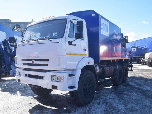 Фото №2: Грузопассажирский автобус КАМАЗ 43118-3027-50 с КМУ ИМ-150 – 6+2 места