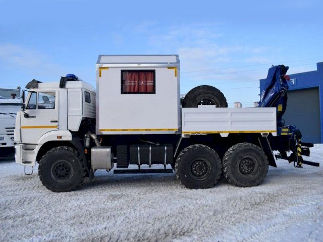 Фото №3: Грузопассажирский автобус КАМАЗ 43118-3027-50 с КМУ АНТ 8.5-2 (001) – 6+2 места