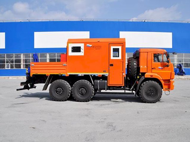 Фото №7: Грузопассажирский автобус КАМАЗ 43118-3017-50 с КМУ АНТ 1.8-2 – 6+2 места