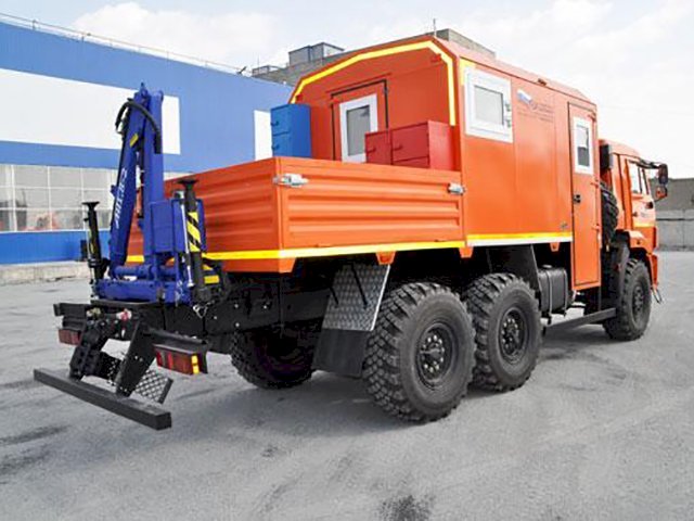 Фото №3: Грузопассажирский автобус КАМАЗ 43118-3017-50 с КМУ АНТ 1.8-2 – 6+2 места