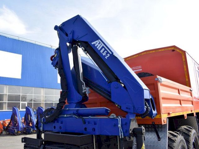 Фото №21: Грузопассажирский автобус КАМАЗ 43118-3011-50 с КМУ АНТ 8.5-2 – 6+2 места