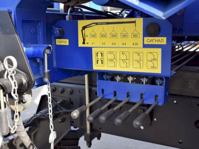 Фото №19: Грузопассажирский автобус КАМАЗ 43118-3011-50 с КМУ АНТ 8.5-2 – 6+2 места