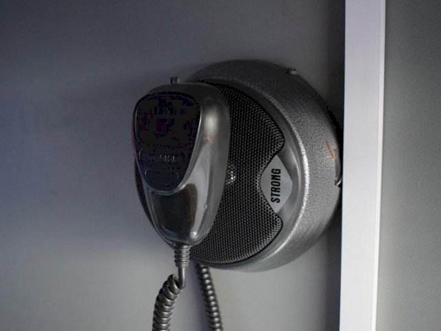 Фото №20: Грузопассажирский автобус КАМАЗ 43118-3011-50 с КМУ АНТ 5-2 (042) – 6+2 места