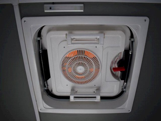 Фото №19: Грузопассажирский автобус КАМАЗ 43118-3011-50 с КМУ АНТ 5-2 (042) – 6+2 места