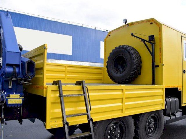 Фото №8: Грузопассажирский автобус КАМАЗ 43118-3011-50 с КМУ АНТ 5-2 (042) – 6+2 места