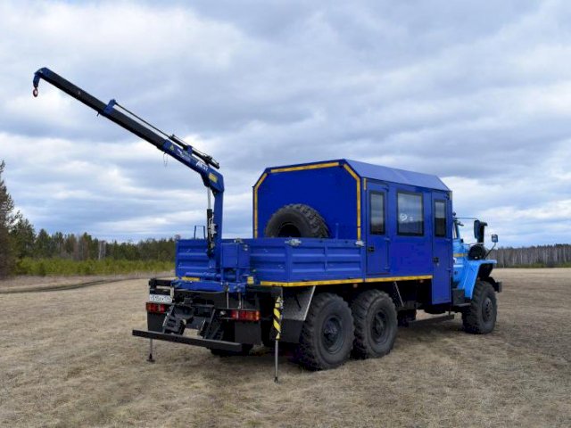 Фото №12: Грузопассажирский автобус Урал 4320-1912-72Е5 с КМУ АНТ 1.8-2 (002) – 10+2 места