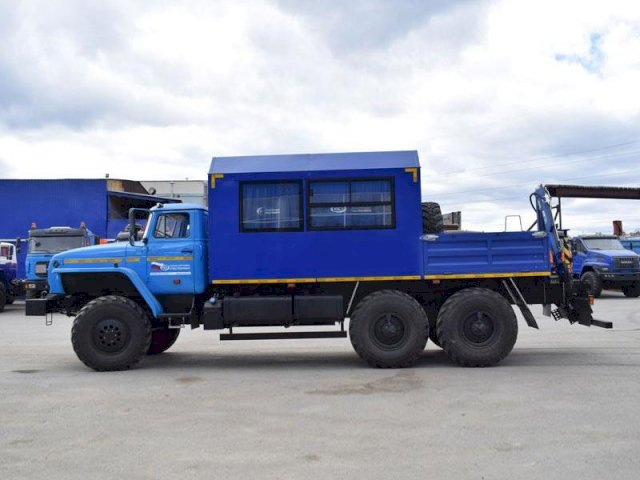 Фото №7: Грузопассажирский автобус Урал 4320-1912-72Е5 с КМУ АНТ 1.8-2 (002) – 10+2 места