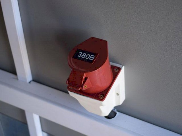 Фото №28: Передвижная маслостанция КАМАЗ 43118-3027-50 с КМУ АНТ 8.5-2 (032)