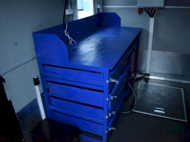 Фото №10: Передвижная маслостанция КАМАЗ 43118-3011-50 с КМУ АНТ 8.5-2 (971)