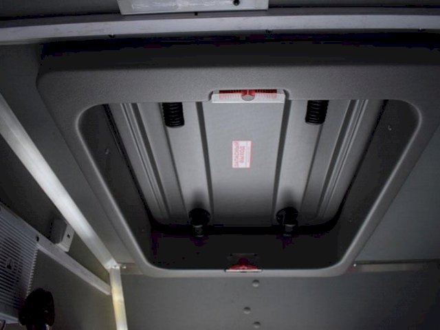 Фото №17: Передвижная маслостанция Урал 4320-1912-60Е5 с КМУ АНТ 12-2 (022)