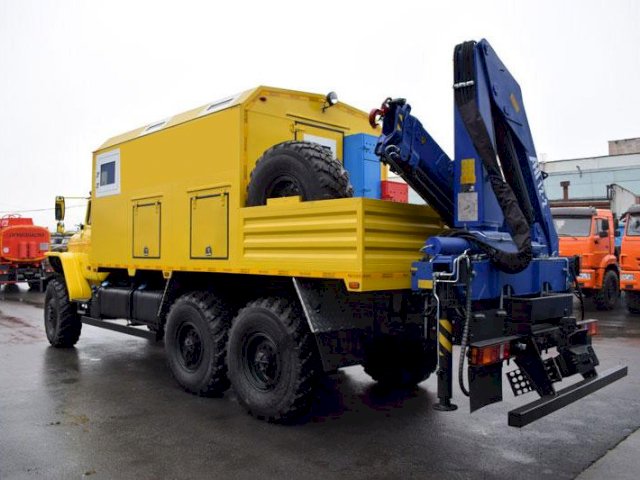 Фото №4: Передвижная маслостанция Урал 4320-1912-60Е5 с КМУ АНТ 12-2 (022)