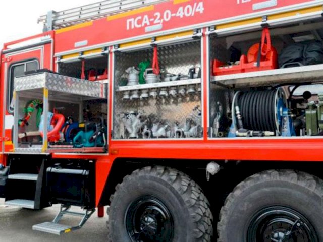 Фото №4: Пожарно-спасательный автомобиль ПСА 2,0-40/4 Урал-NEXT 4320-6951-74Е5 с КМУ АНТ 7.5-2