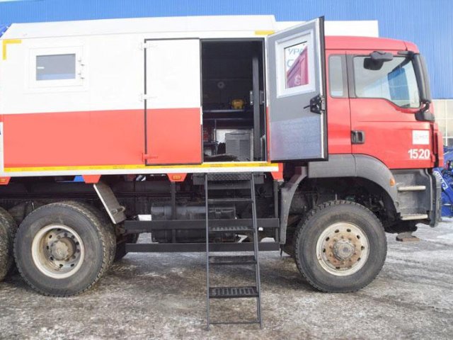 Фото №8: Передвижная мастерская MAN с КМУ HYVA HA70 E2 (008)