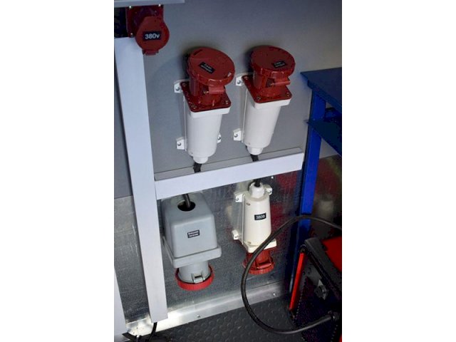 Фото №23: Передвижная мастерская КАМАЗ 43118-3078-76(RR) с КМУ АНТ 8.5-2 (039, г-р EG-202)