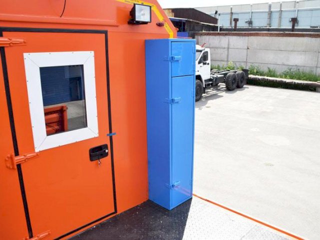 Фото №11: Передвижная мастерская КАМАЗ 43118-3059-46 с КМУ АНТ 4.4-1 (018, г-р EG-202)