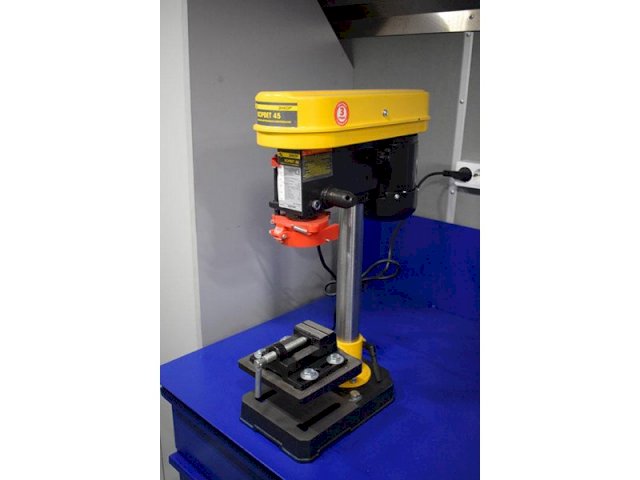 Фото №11: Передвижная мастерская КАМАЗ 43118-3017-50 с КМУ ИМ-100