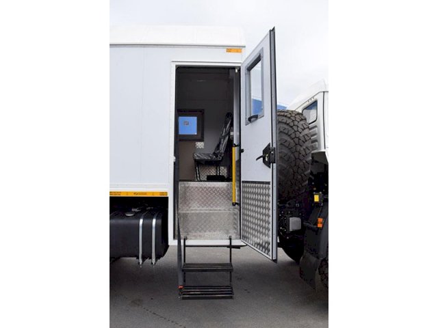 Фото №36: Передвижная мастерская КАМАЗ 43118-3027-50 с КМУ ИМ-95 (044, г-р EG-202)