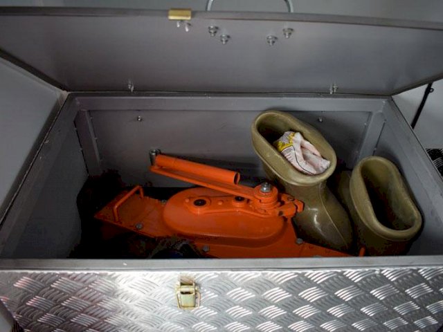 Фото №33: Передвижная мастерская КАМАЗ 43118-3027-50 с КМУ ИМ-95 (044, г-р EG-202)