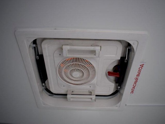 Фото №26: Передвижная мастерская КАМАЗ 43118-3027-50 с КМУ ИМ-95 (044, г-р EG-202)