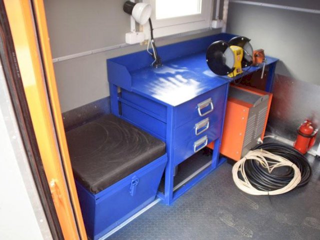 Фото №19: Передвижная мастерская КАМАЗ 43118-3027-50 с КМУ АНТ 8.5-2 (014, г-р EG-202)