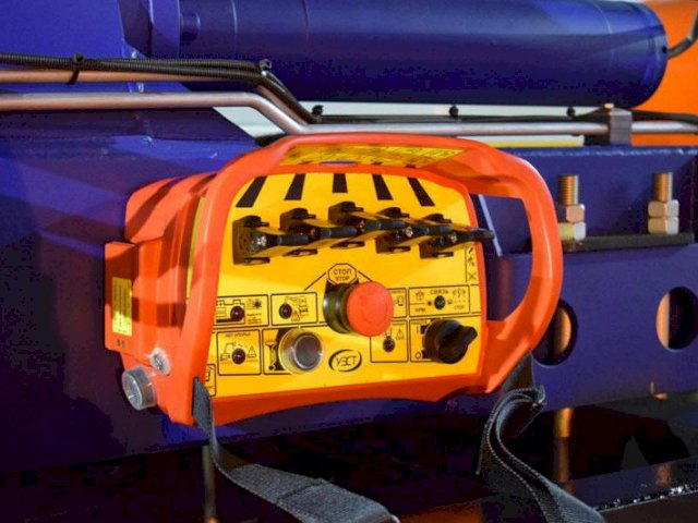 Фото №25: Передвижная мастерская КАМАЗ 43118-3027-50 с КМУ АНТ 8.5-2 (043, г-р EG-202, сертифицированная люлька)