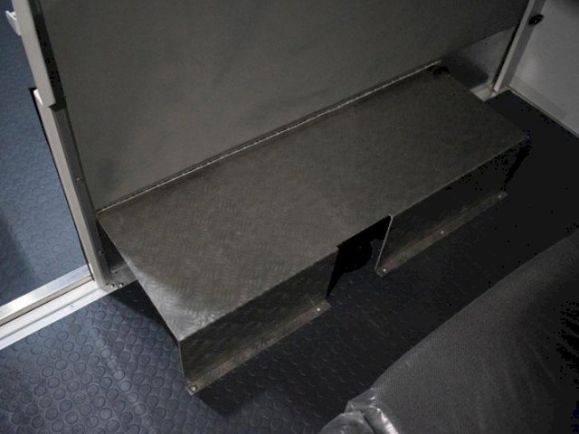 Фото №21: Передвижная мастерская КАМАЗ 43118-3027-50 с КМУ АНТ 8.5-2 (043, г-р EG-202, сертифицированная люлька)