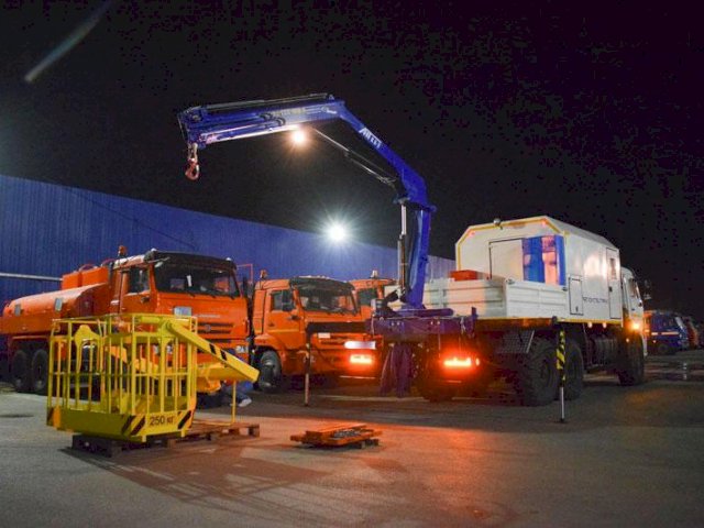 Фото №11: Передвижная мастерская КАМАЗ 43118-3027-50 с КМУ АНТ 8.5-2 (043, г-р EG-202, сертифицированная люлька)