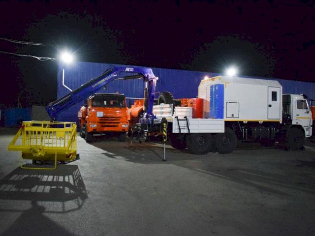 Фото №9: Передвижная мастерская КАМАЗ 43118-3027-50 с КМУ АНТ 8.5-2 (043, г-р EG-202, сертифицированная люлька)