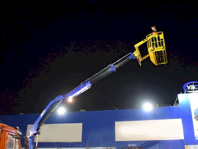 Фото №7: Передвижная мастерская КАМАЗ 43118-3027-50 с КМУ АНТ 8.5-2 (043, г-р EG-202, сертифицированная люлька)