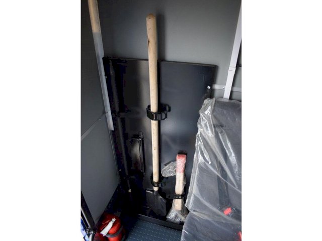 Фото №38: Передвижная мастерская КАМАЗ 43118-3027-50 с КМУ АНТ 7.5-2 (038, г-р EG-202)