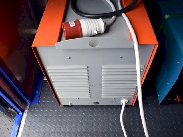 Фото №27: Передвижная мастерская КАМАЗ 43118-3027-50 с КМУ АНТ 7.5-2 (038, г-р EG-202)